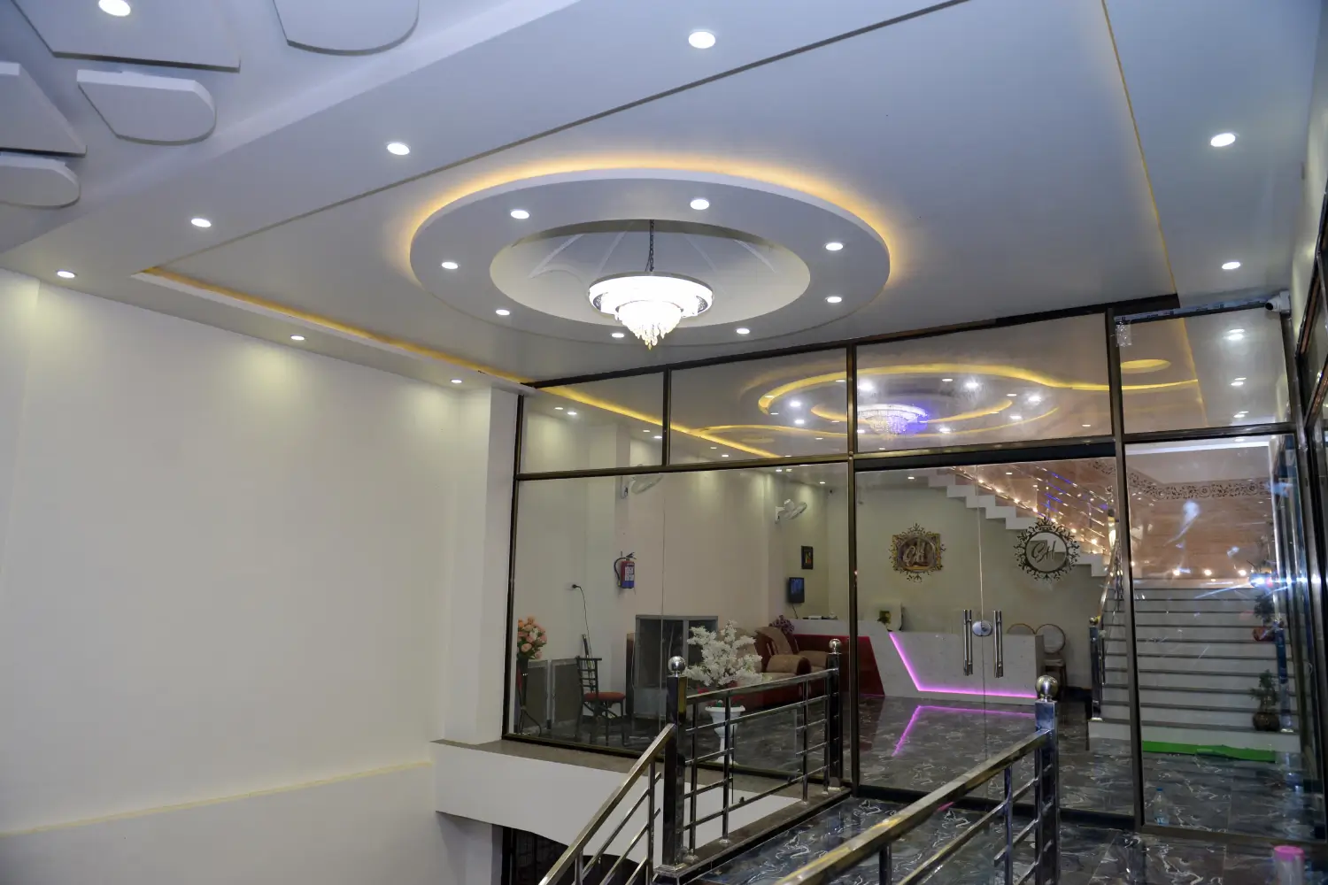 Fabhotel Elegance