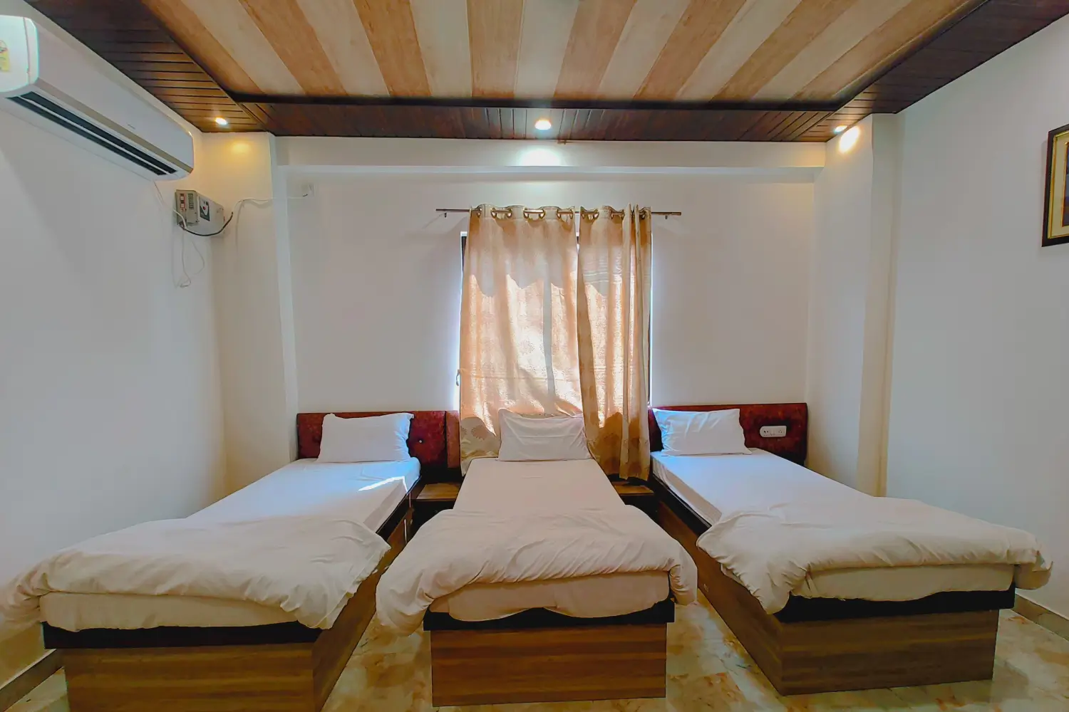 Fabhotel Elegance