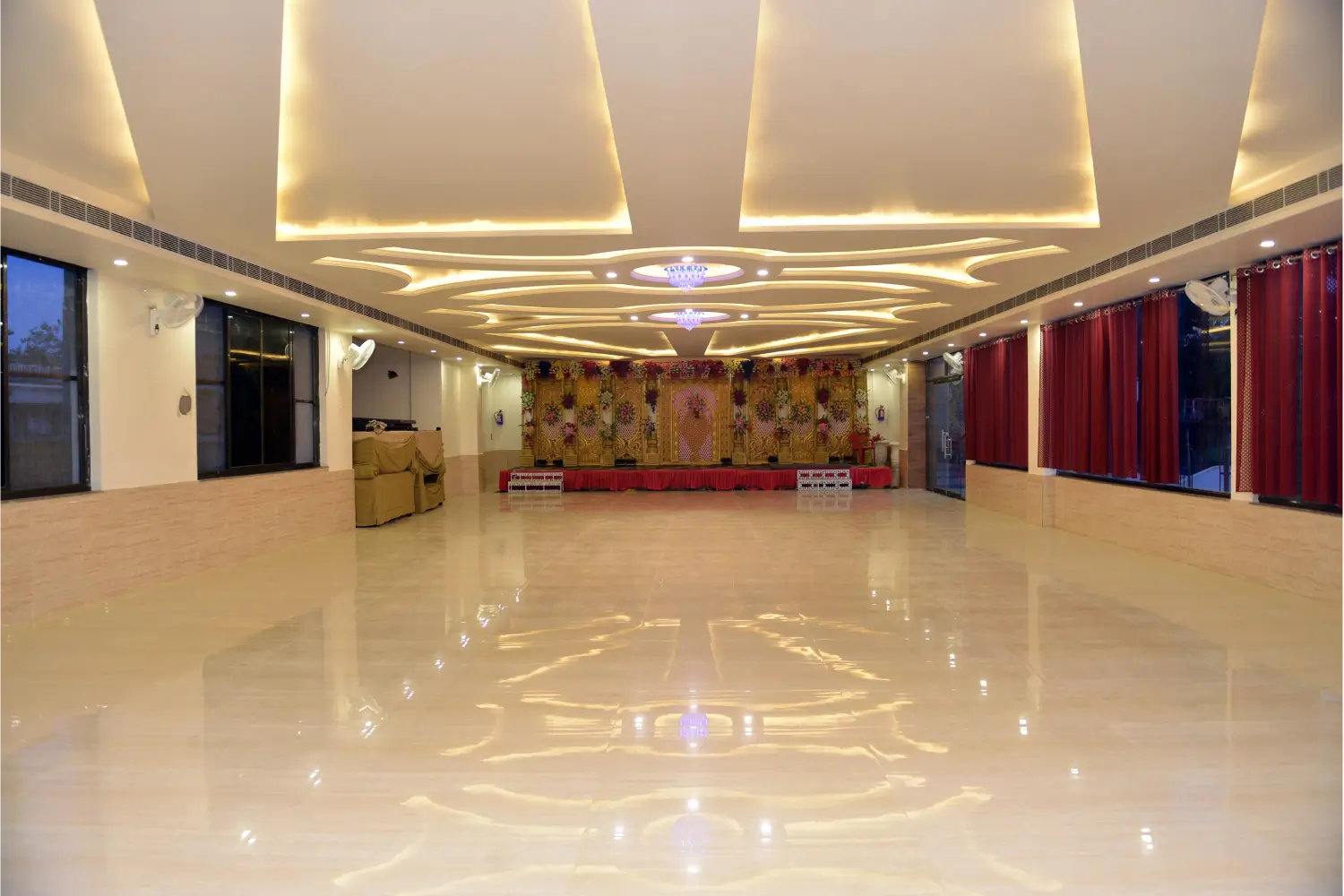 Fabhotel Elegance