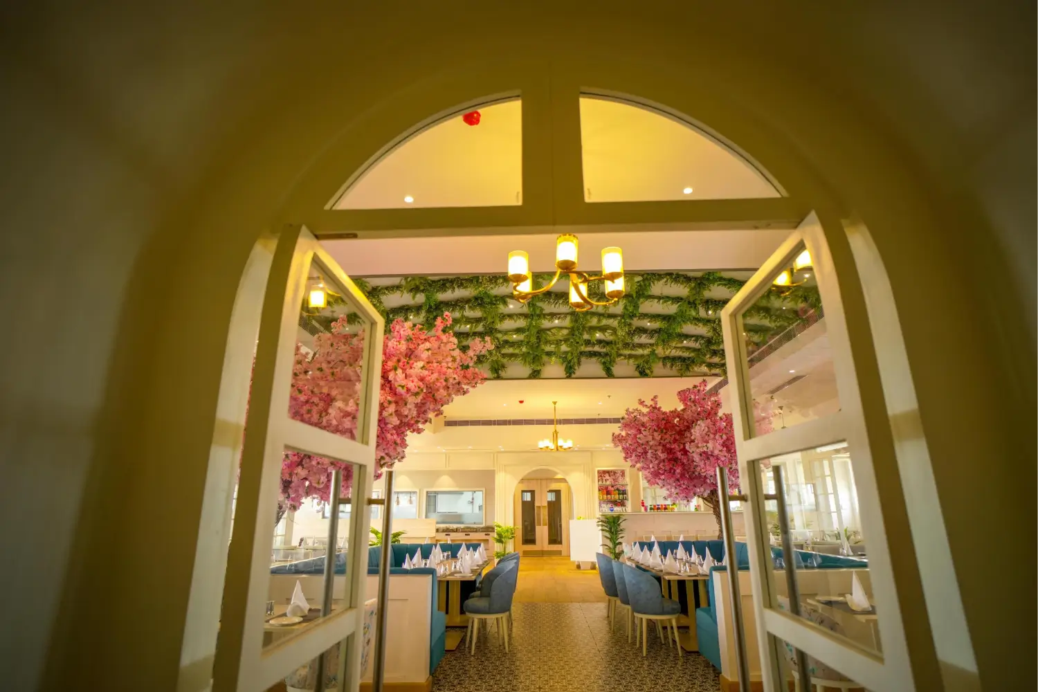 Krinoscco Hotel Ayodhya