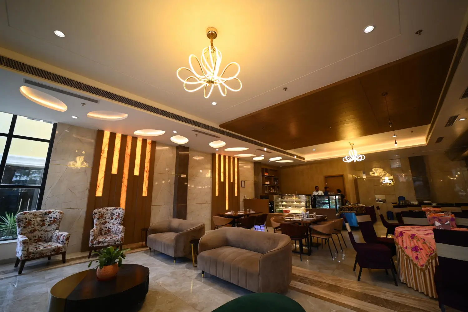 Krinoscco Hotel Ayodhya