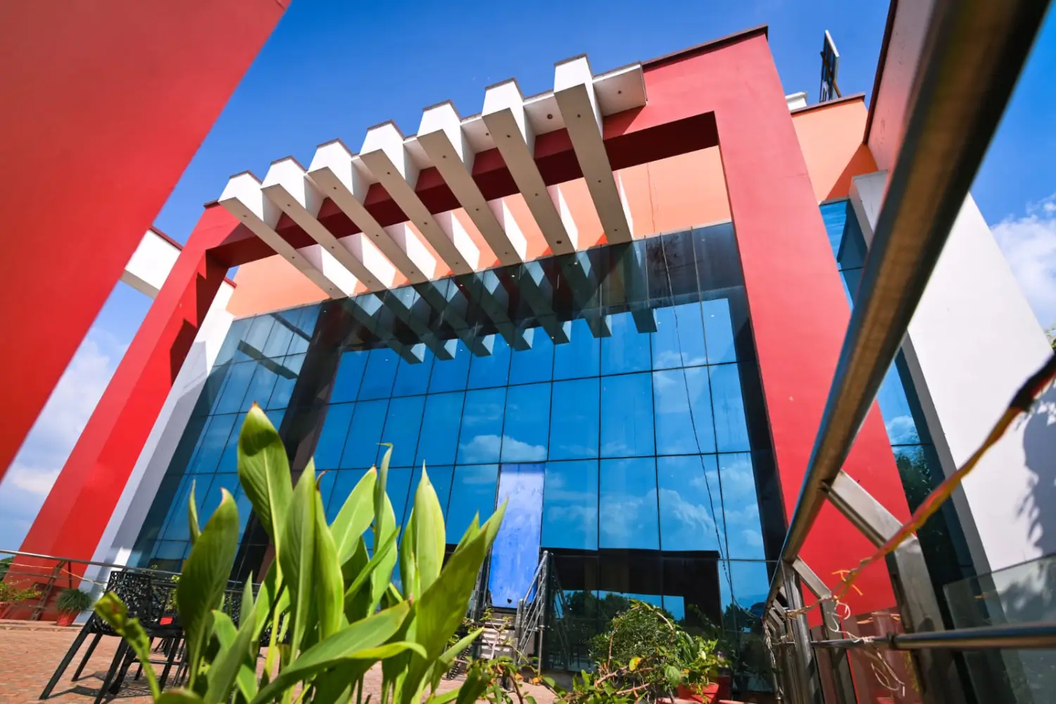 Taraji Hotel & Restaurant Ayodhya
