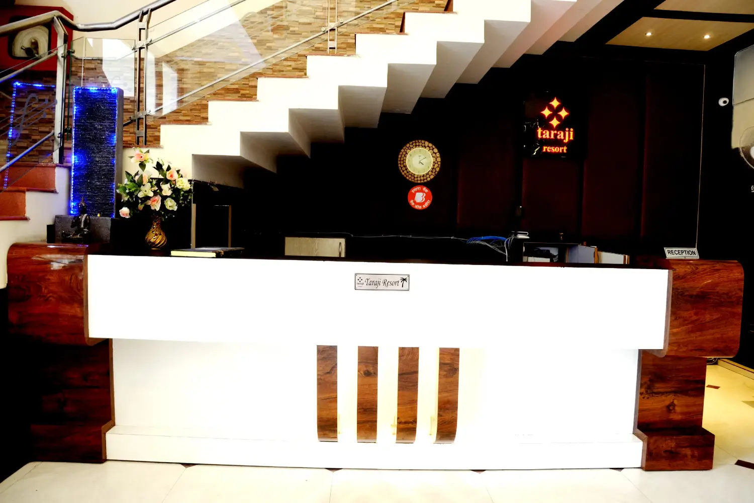 Taraji Hotel & Restaurant Ayodhya