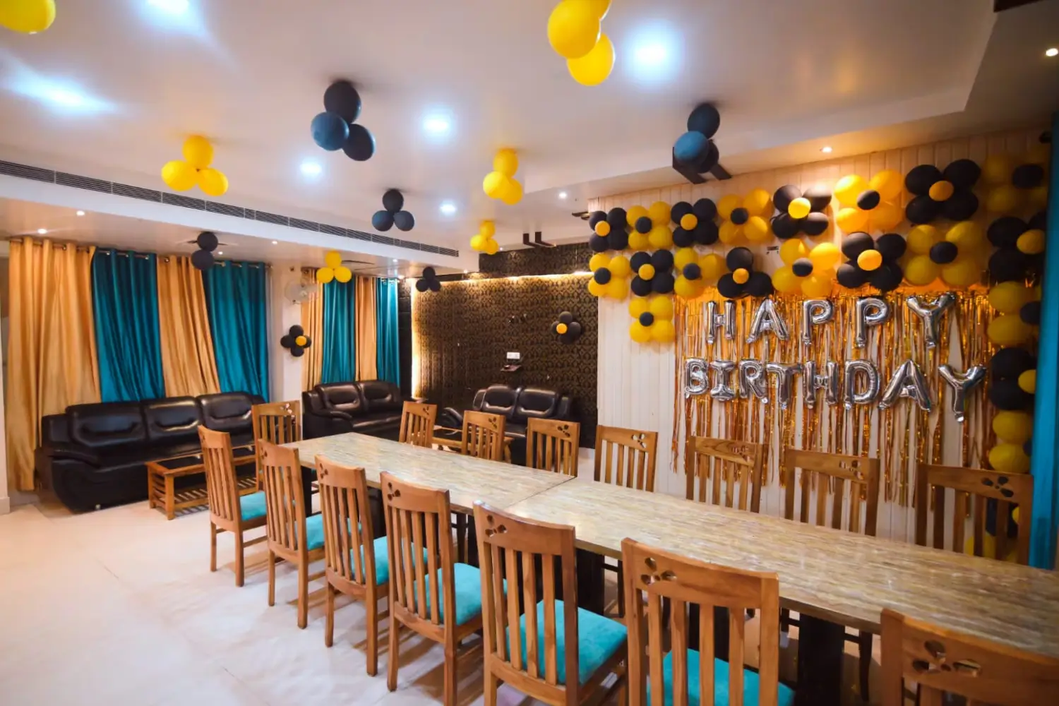 Taraji Hotel & Restaurant Ayodhya
