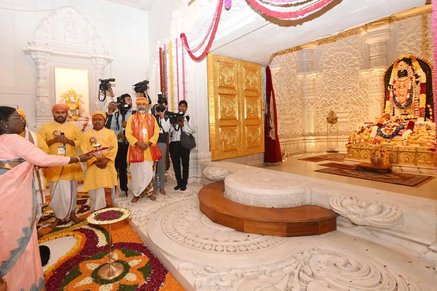 Draupadi Murmu Visit Ayodhya