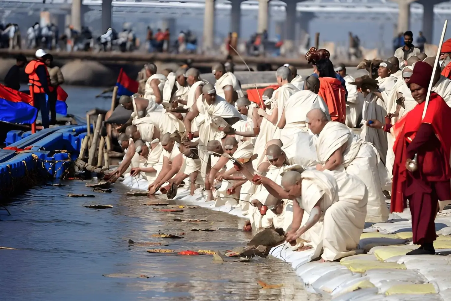 Ritual Bathing at the Sangam